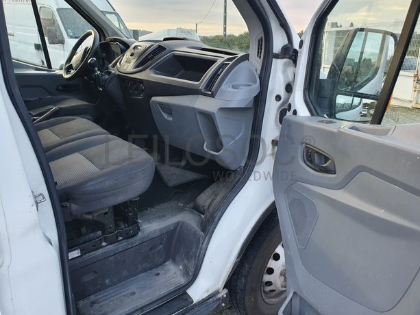 Ford Transit · Ano 2015