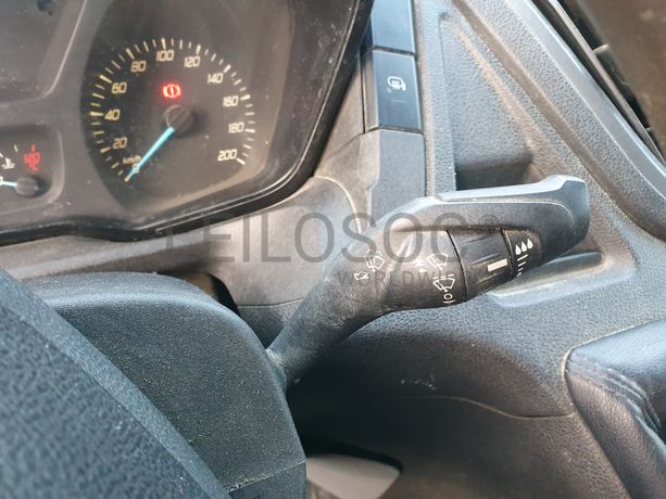 Ford Transit · Ano 2015