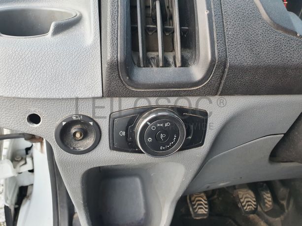 Ford Transit · Ano 2015