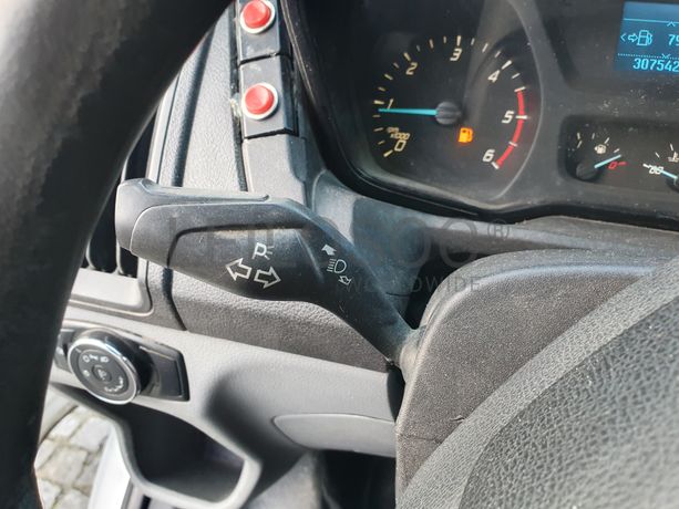 Ford Transit · Ano 2015