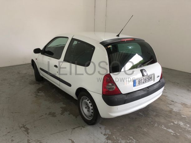 Renault Clio 1.5 DCI · 2001
