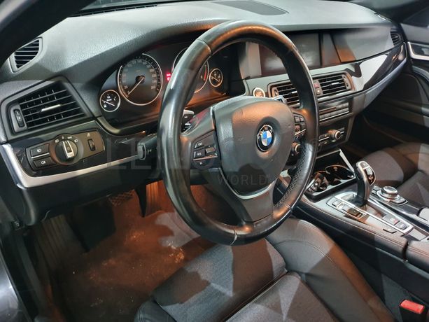 BMW 525D · Ano 2013