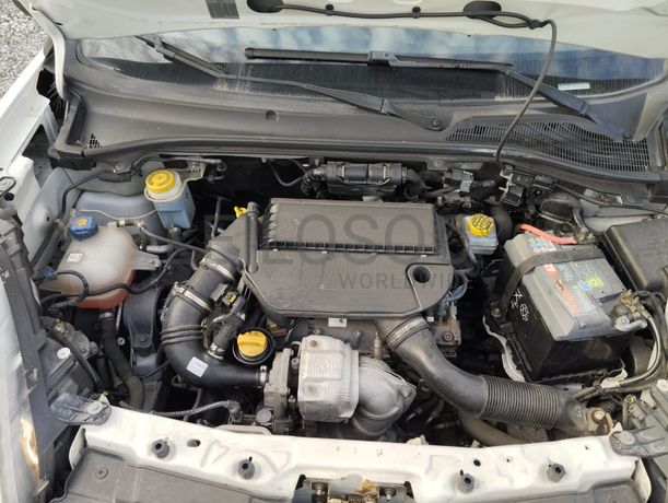 Opel Combo D Van 1.3 CDTI · Ano 2014