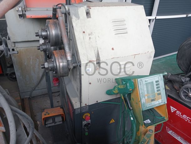 Máquina de dobrar tubo