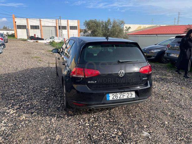Volkswagen Golf · Ano 2014