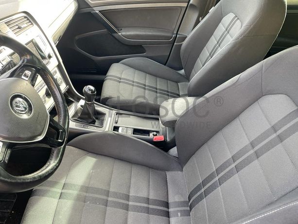 Volkswagen Golf · Ano 2014