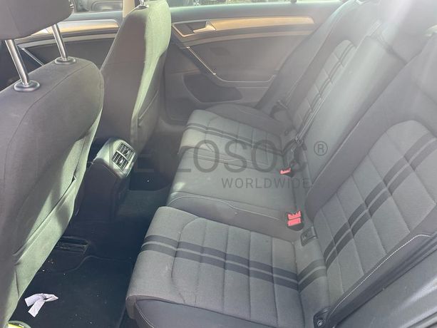 Volkswagen Golf · Ano 2014