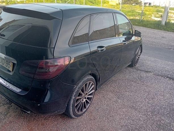 Mercedes-Benz Classe B · Ano 2014