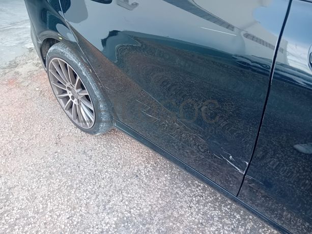 Mercedes-Benz Classe B · Ano 2014