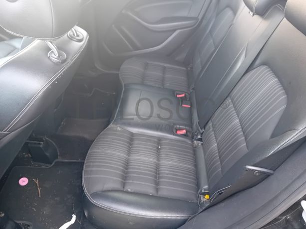 Mercedes-Benz Classe B · Ano 2014