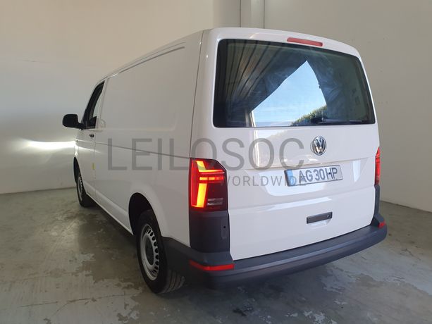 Volkswagen Transporter · Ano 2021