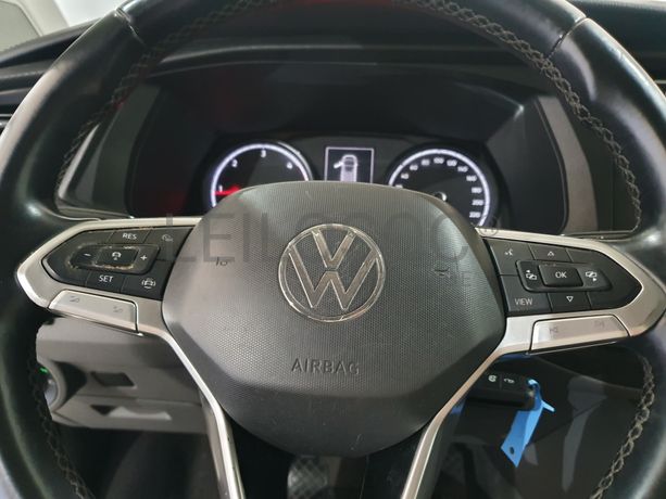 Volkswagen Transporter · Ano 2021