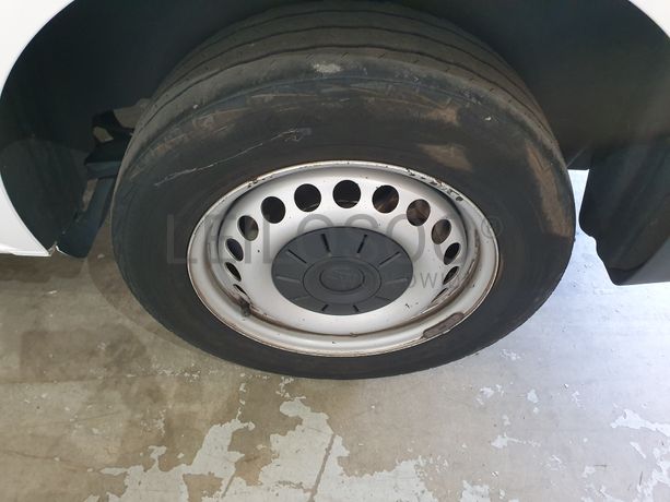 Volkswagen Transporter · Ano 2021