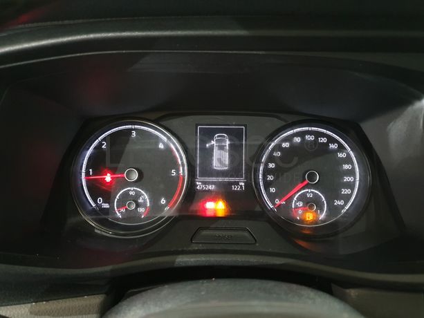 Volkswagen Transporter · Ano 2021