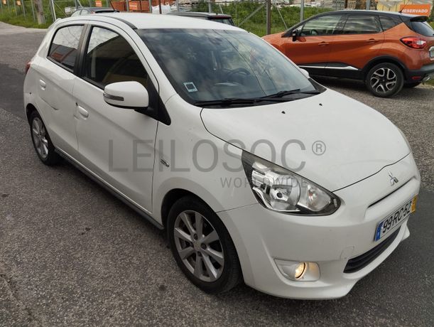 Mitsubishi Space Star Hatchback 1.2 · Ano 2016