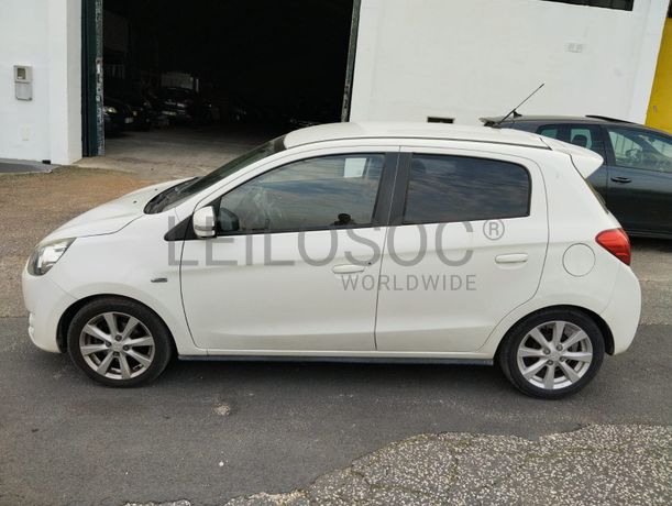 Mitsubishi Space Star Hatchback 1.2 · Ano 2016