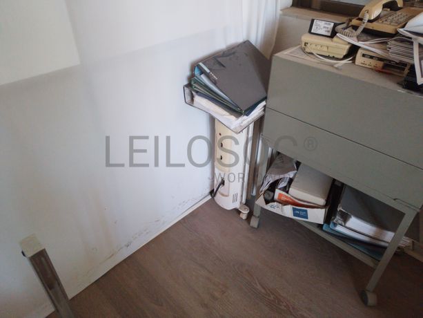 Equipamento de Escritório · Diversos