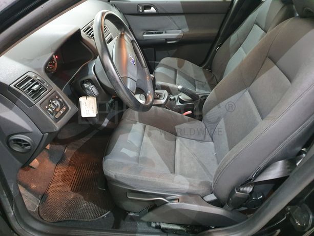 Volvo V50 · Ano 2006