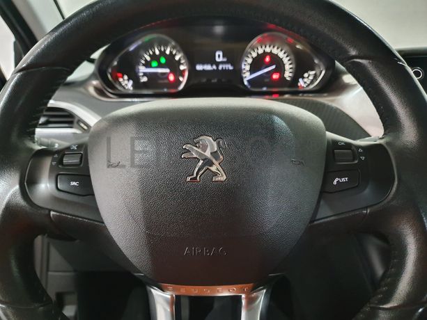 Peugeot 2008 · Ano 2014