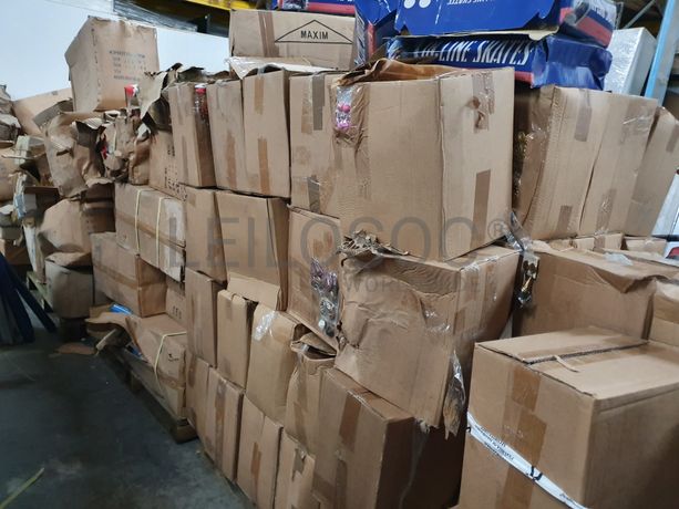 Lote Único - Álbuns Fotos · Bijuterias · Bolsas · Candeeiros · Intercomunicadores · Patins · Pianos Elétricos · Porta Cartões · Sapatos Bebé