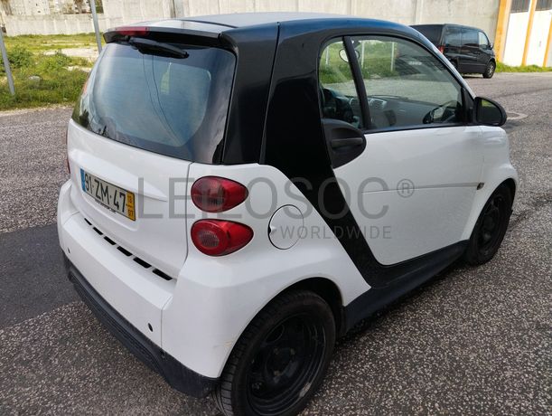 Smart Fortwo II Coupe 1.0 · Ano 2013