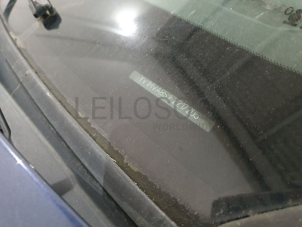 Volvo V40 D4 R Design · Ano 2014