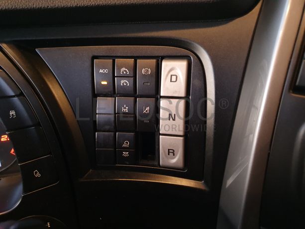 Iveco Stralis 460 · Ano 2017