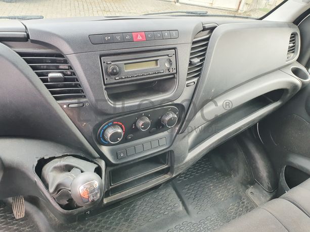 Iveco Daily 35-150 · Ano 2015