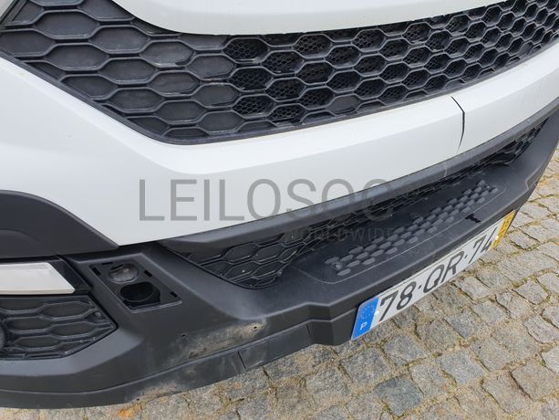 Iveco Daily 35-150 · Ano 2015