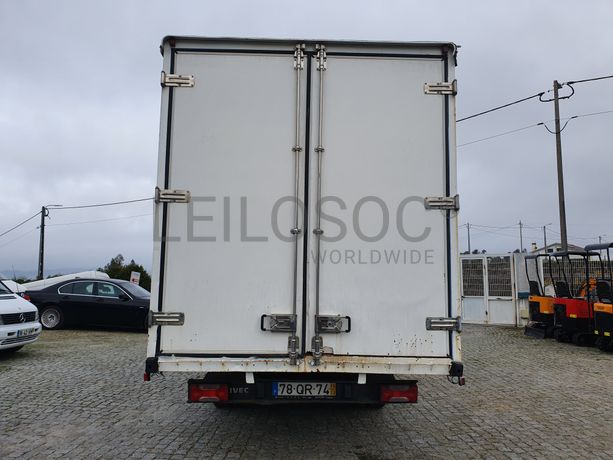 Iveco Daily 35-150 · Ano 2015