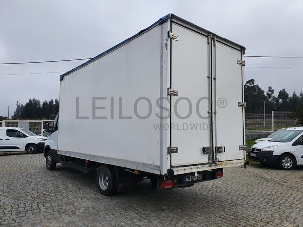 Iveco Daily 35-150 · Ano 2015