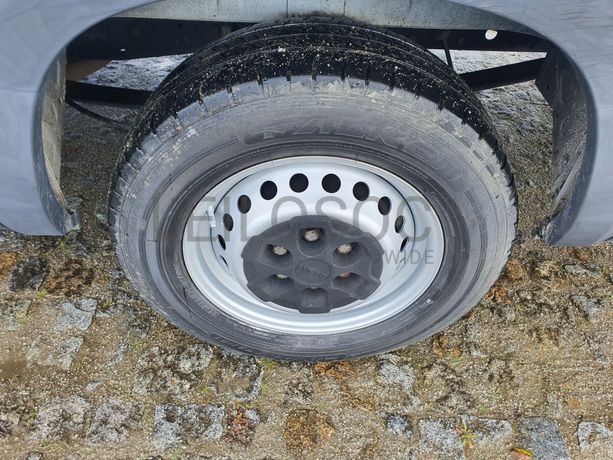 Iveco Daily 35-160  · Ano 2017