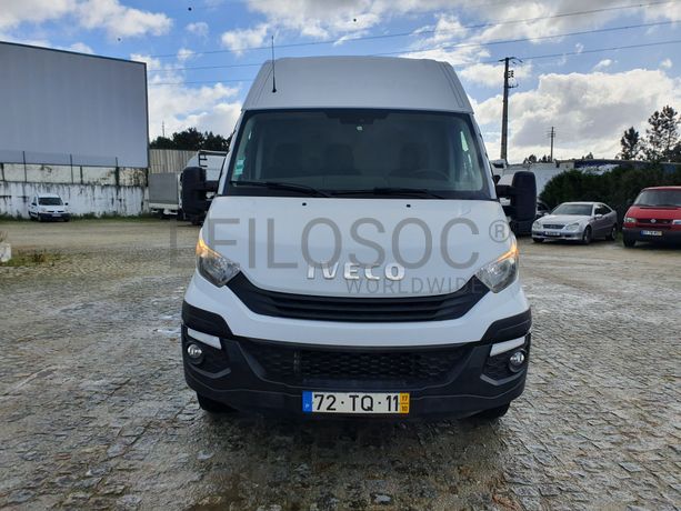 Iveco Daily 35-160  · Ano 2017
