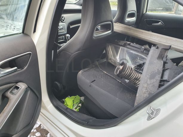 Mercedes-Benz A180 CDI · Ano 2013