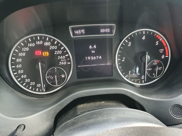 Mercedes-Benz A180 CDI · Ano 2013