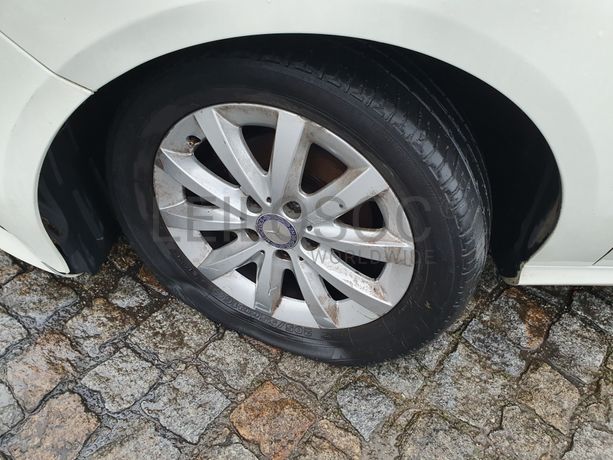 Mercedes-Benz A180 CDI · Ano 2013