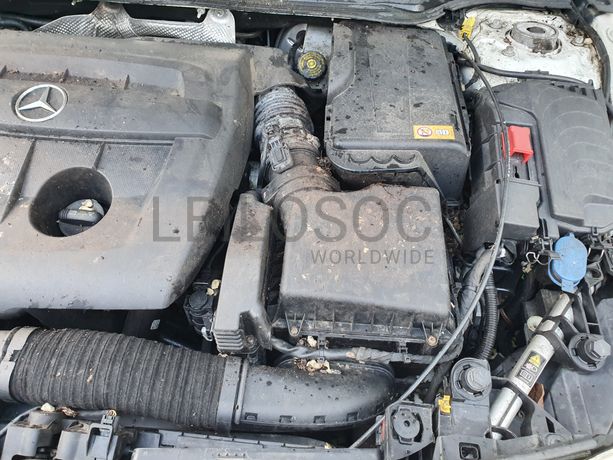 Mercedes-Benz A180 CDI · Ano 2013