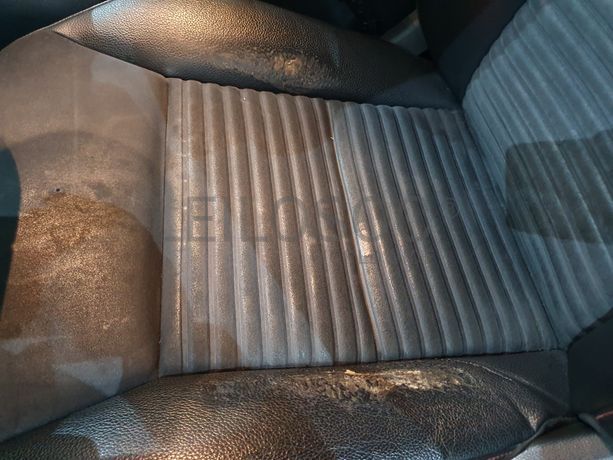 Mercedes-Benz A180 CDI · Ano 2013