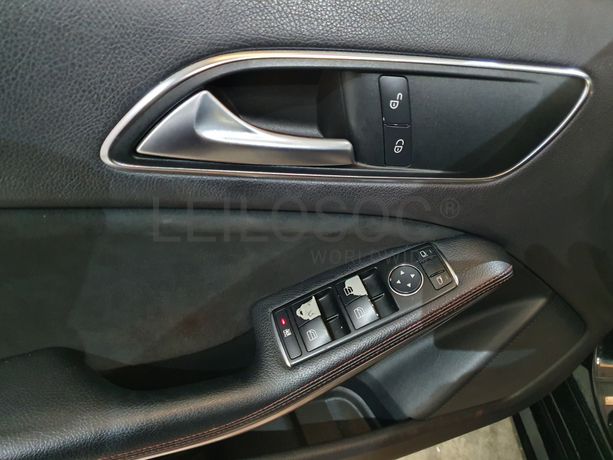 Mercedes-Benz A180 CDI · Ano 2013