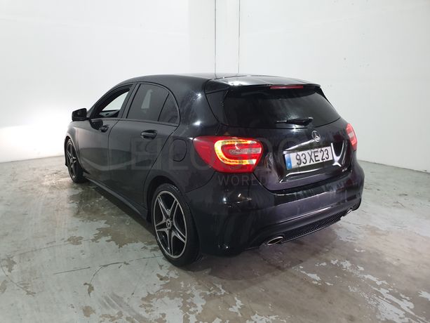 Mercedes-Benz A180 CDI · Ano 2013