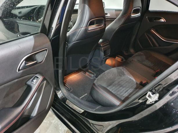 Mercedes-Benz A180 CDI · Ano 2013