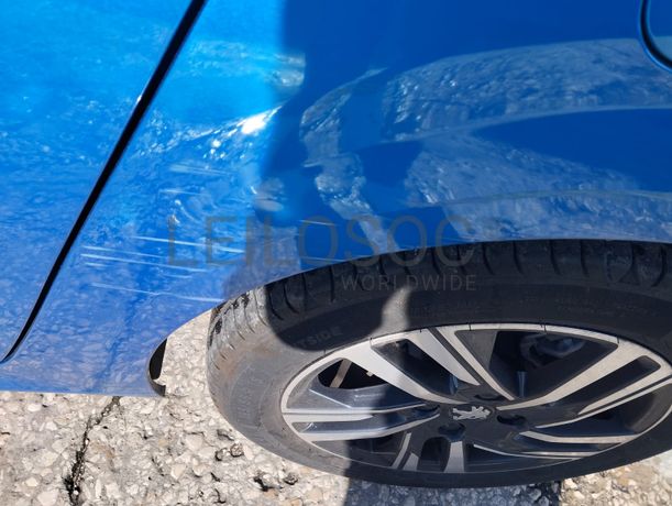 Peugeot 208 · Ano 2022