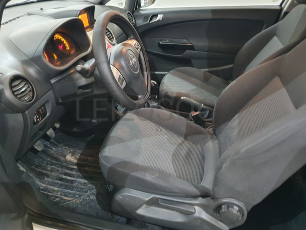 Opel Corsa · Ano 2013