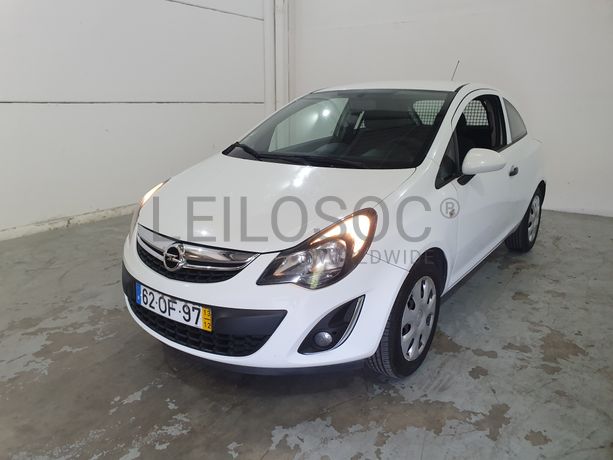 Opel Corsa · Ano 2013