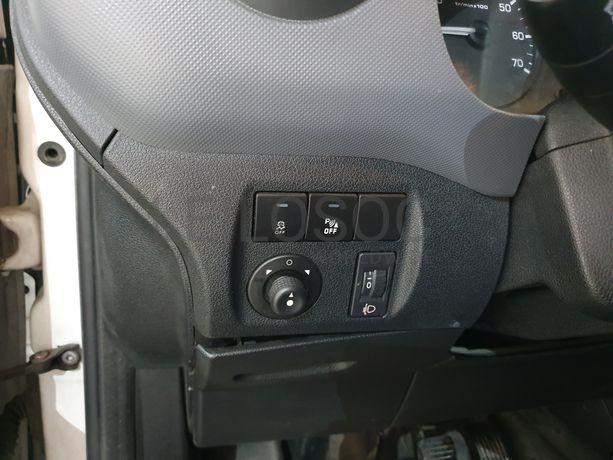 Peugeot Partner · Ano 2015