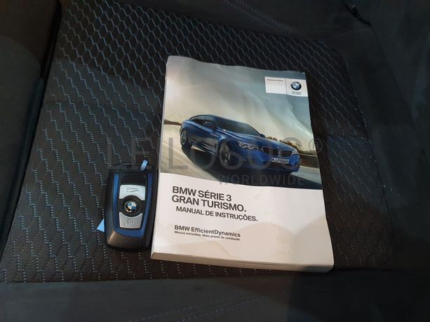 BMW 320D GT D Pack M · Ano 2017