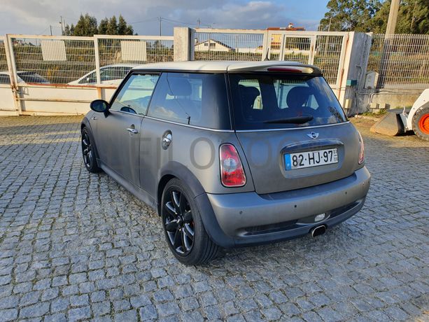 Mini Cooper S · Ano 2003