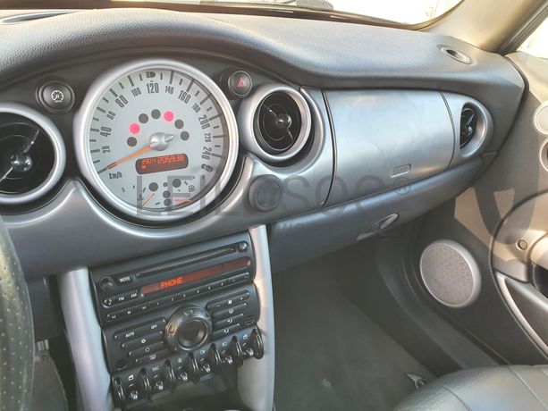 Mini Cooper S · Ano 2003