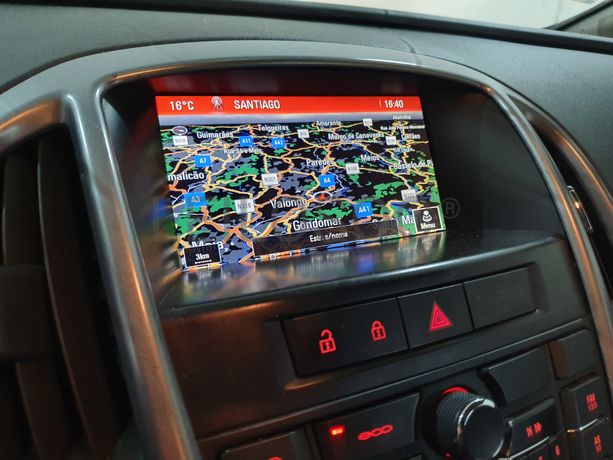 Opel Astra · Ano 2015