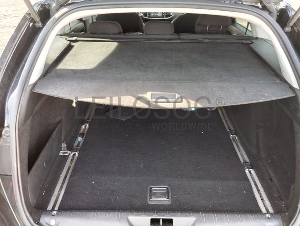 Peugeot 308 · Ano 2015